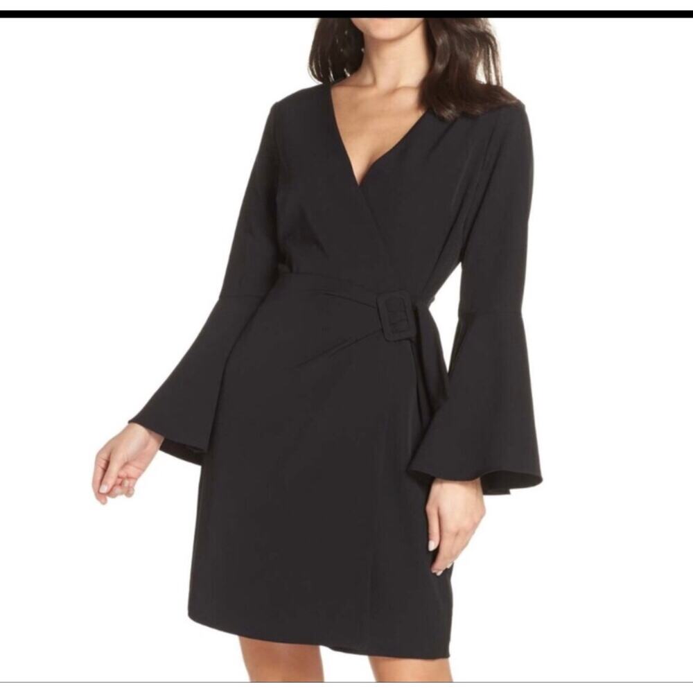 Sam Edelman  black  long sleeve Wrap dress with Bell Sleeves Size 0